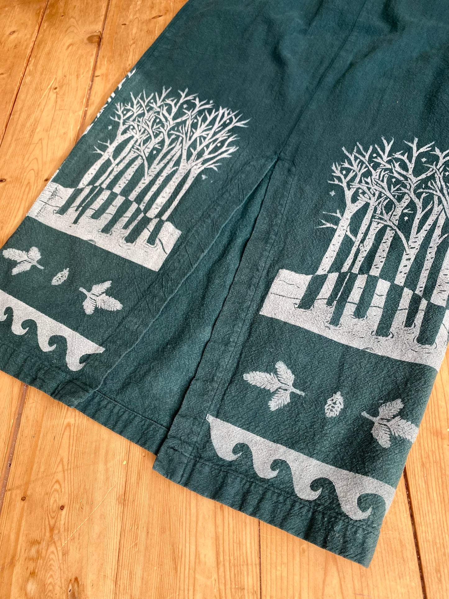 Birch and hemlock skirt - green