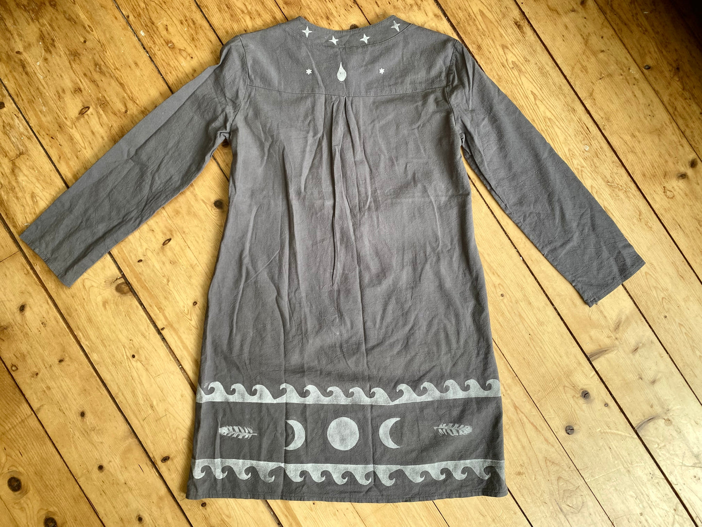 Water Moon dress - grey
