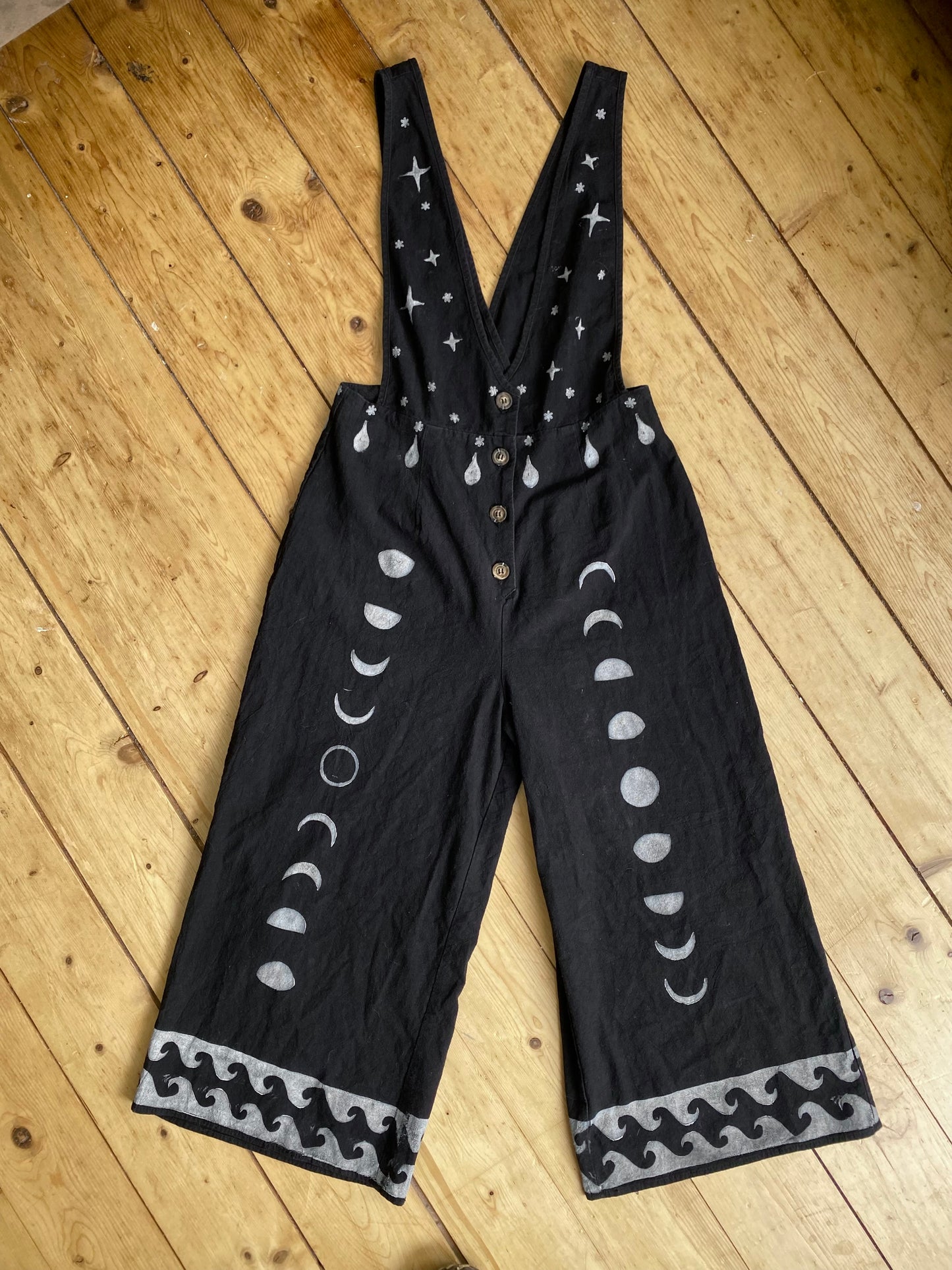 Water Moon Magic overalls - black