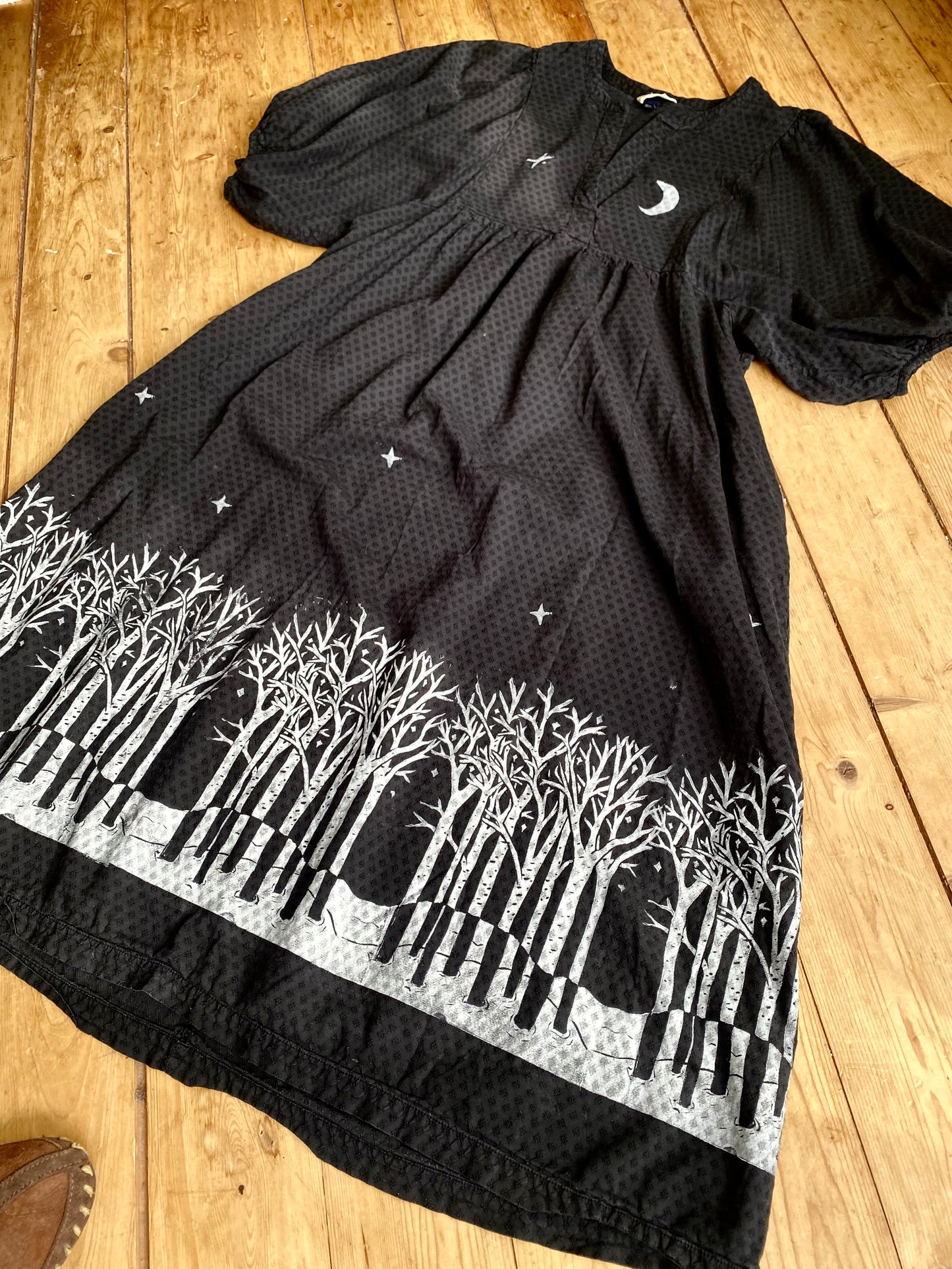 Birches in Snow dress - black