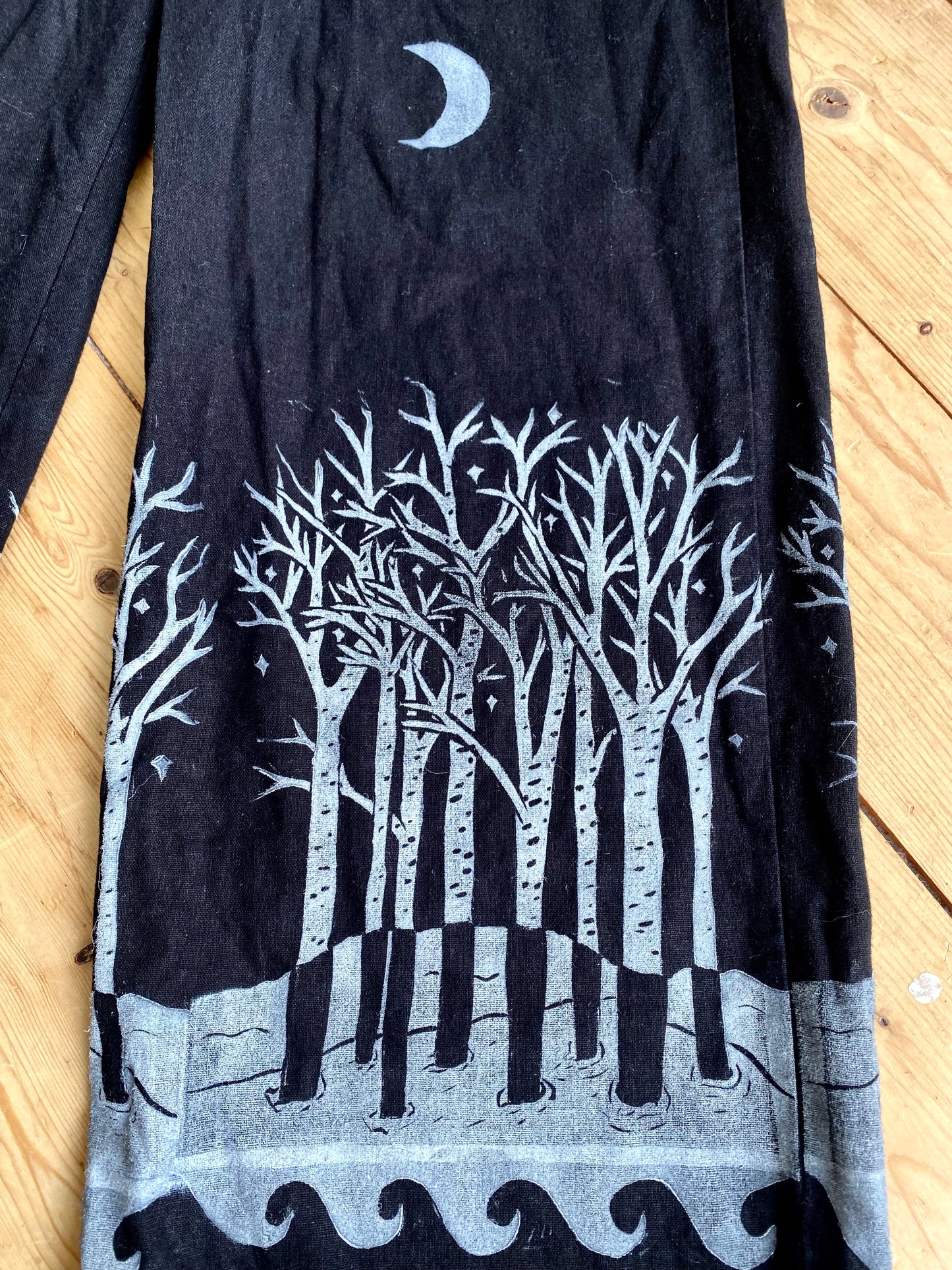 Birches in snow pants - black