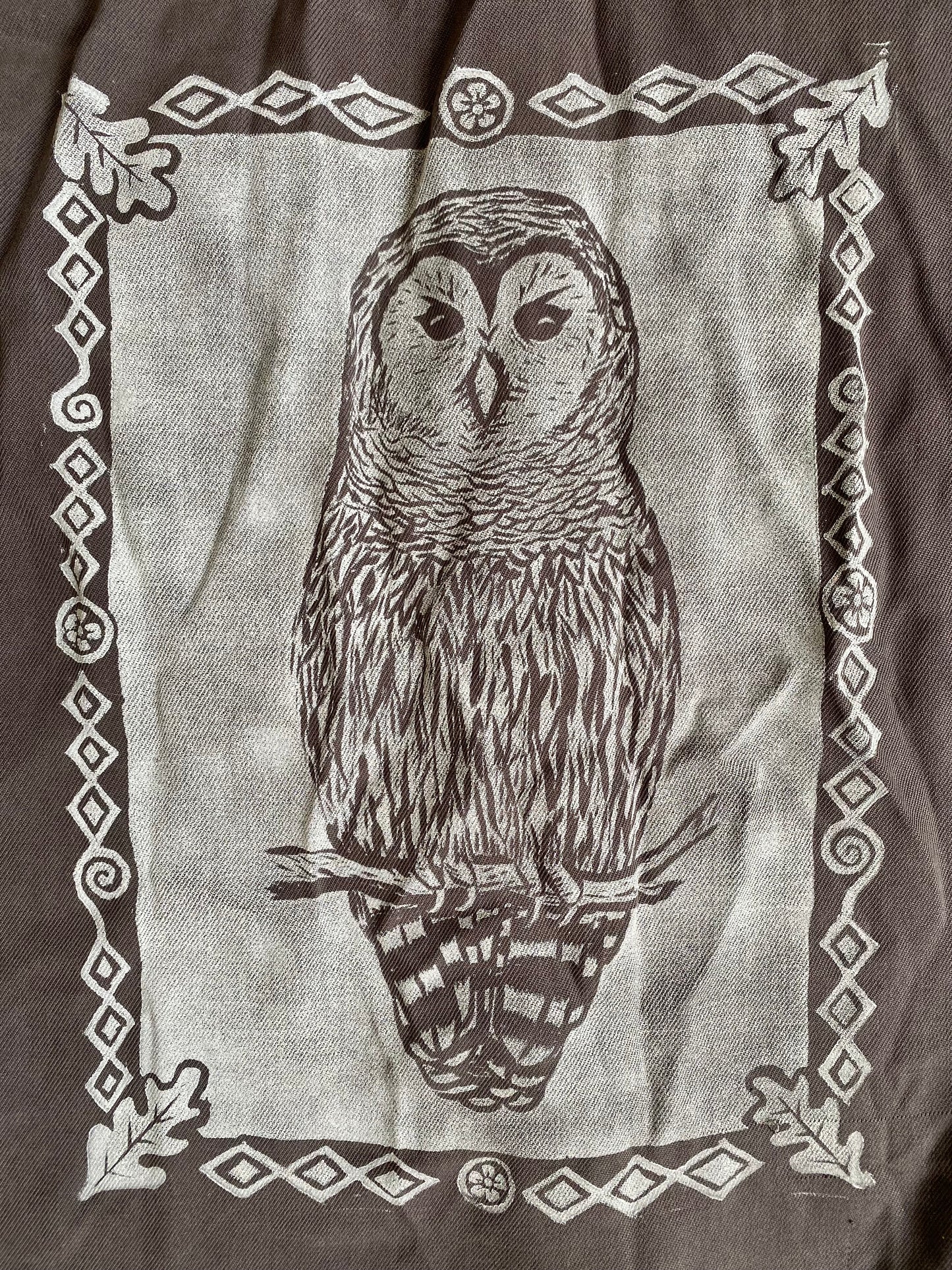 Birch and owl shirt - grey