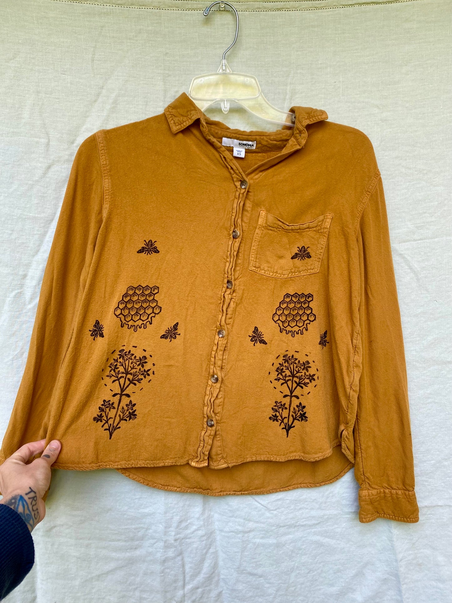 Golden Glow Shirt - xs