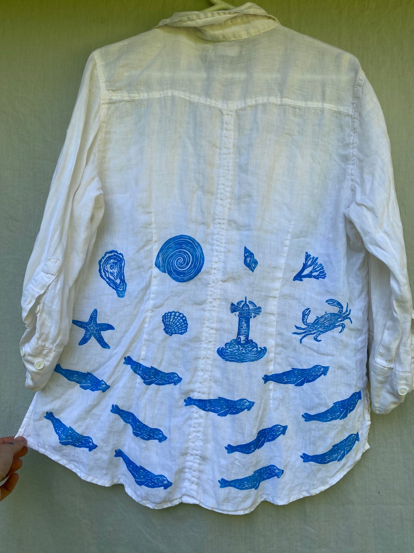 Greeting the Sea Shirt - Large
